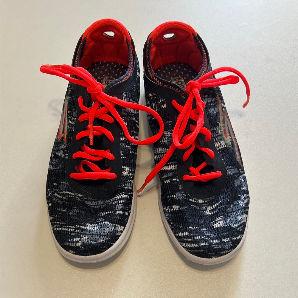 Skechers Orange and Blue Sneakers with Dynamic Design